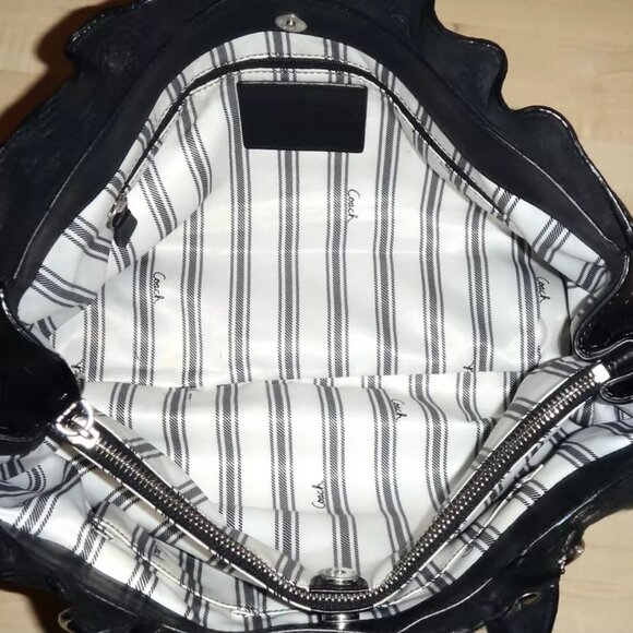 COACH PENELOPE LARGE SHOULDER BAG - Picture 3 of 6